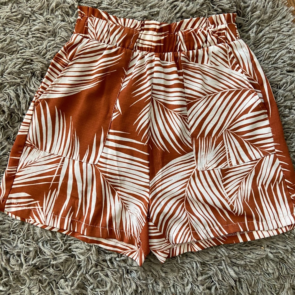 SHORTS